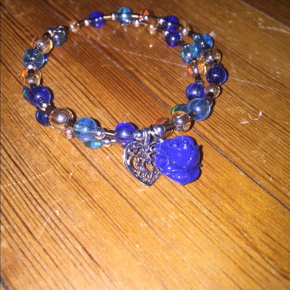 Bracelet🛍 - Picture 2 of 4